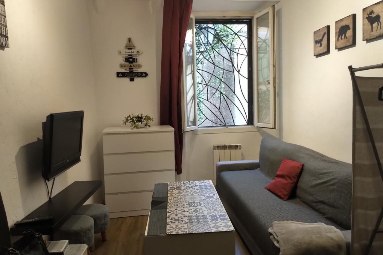Magnifique Studio Coeur Vieil Appartement *